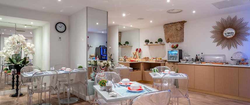 Hotel Acadia - Breakfast Room