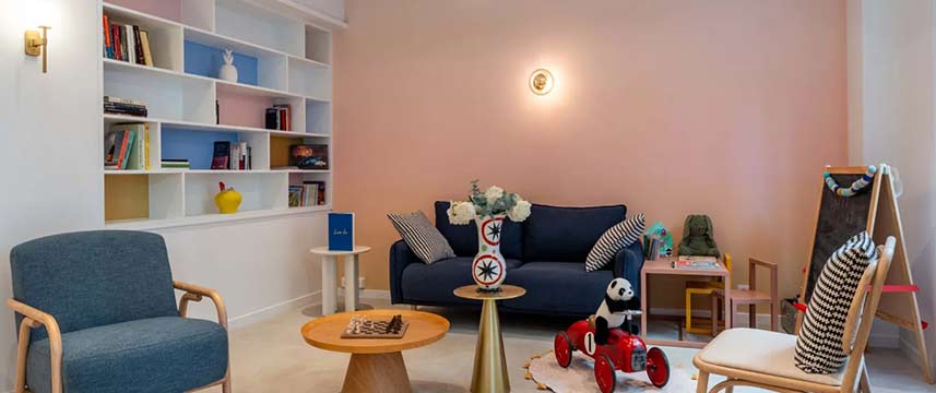 Hotel Acadia - Lobby