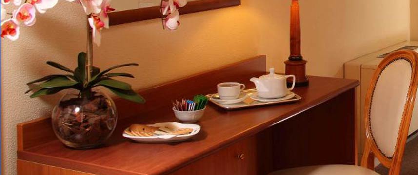 Hotel American Palace Facilities