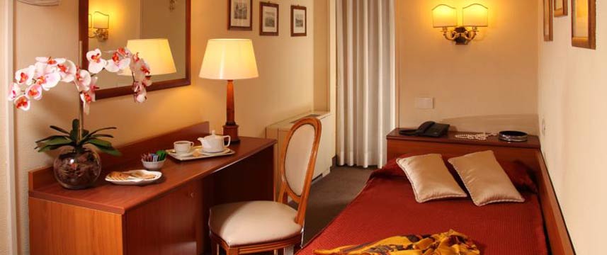 Hotel American Palace Single Room