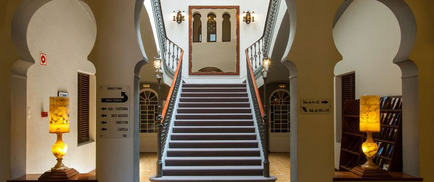 Hotel Balneari Vichy Catalan - Stairway