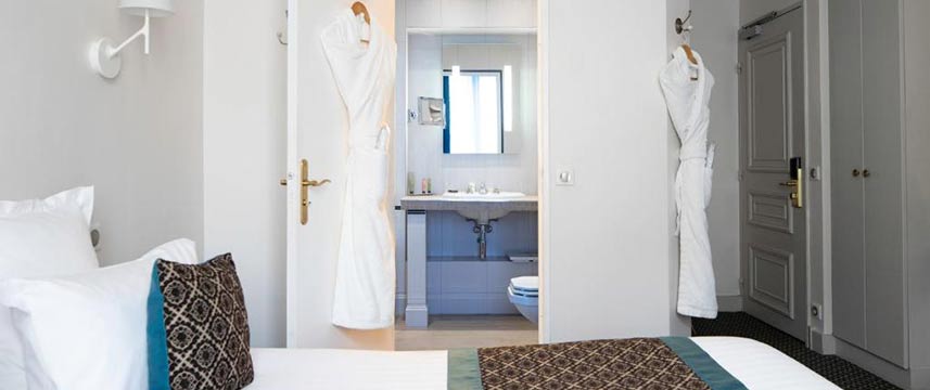 Hotel Bradford Elysees - Superior Room