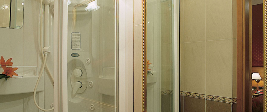Hotel Contilia - Bathroom