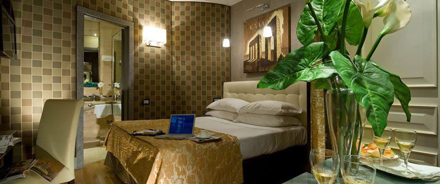 Hotel Duca DAlba Bedroom Double