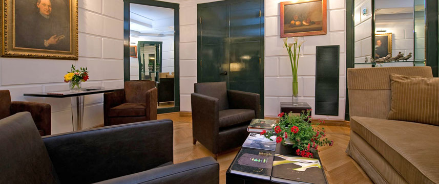 Hotel Duca DAlba Lobby