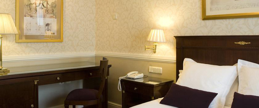 Hotel Emperador - Room Facilities