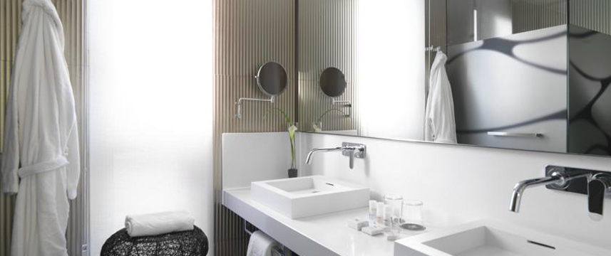 Hotel Espana - Bathroom