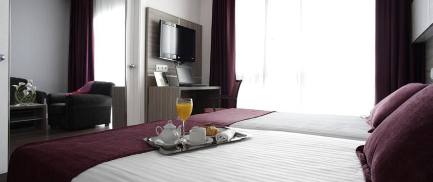 Hotel Husa Serrano Royal - Suite Room