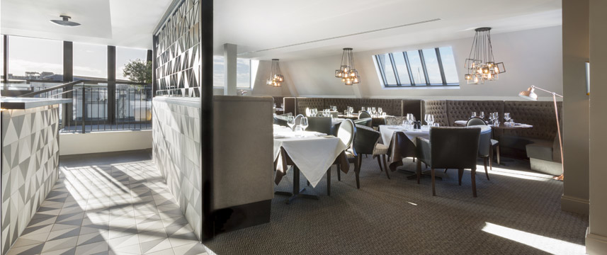 Hotel Indigo Cardiff - lefel 6 Restaurant