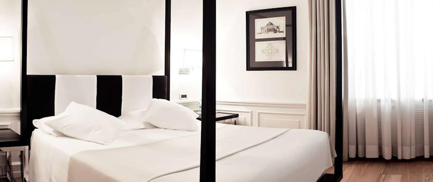 Hotel Isa - Deluxe Room