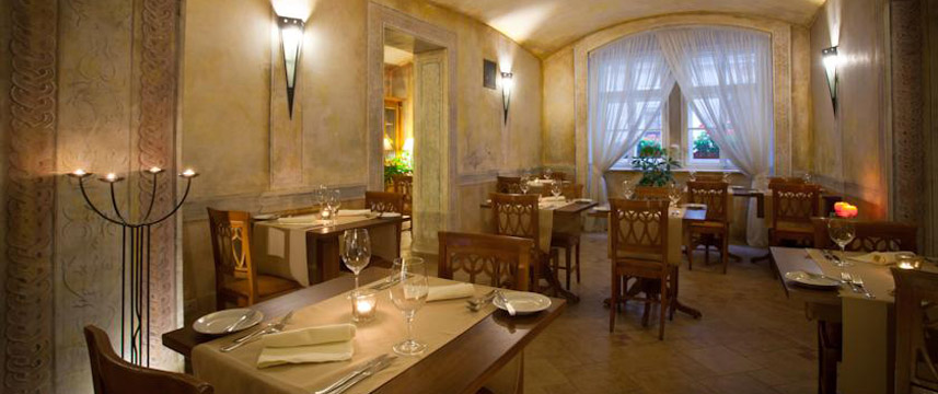 Hotel Leonardo Prague - Breakfast Room