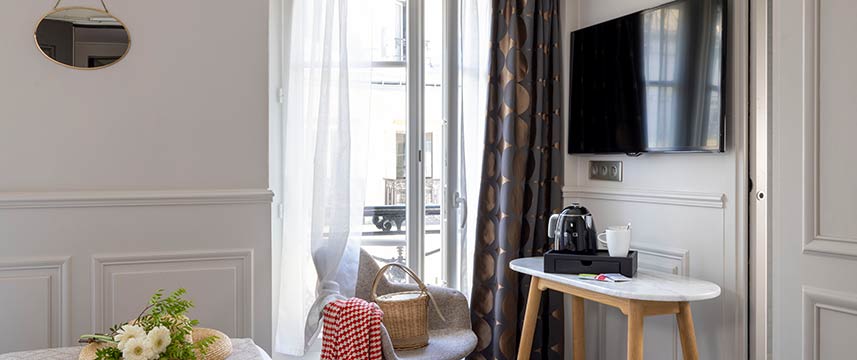 Hotel Madeline Haussmann Classic Room 