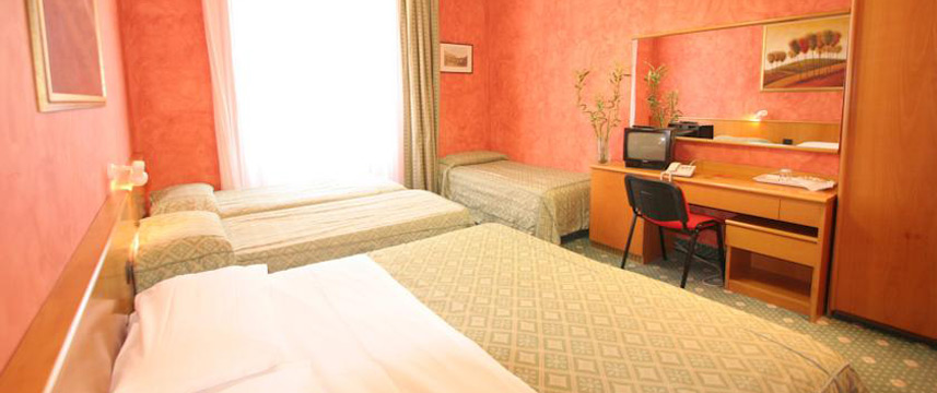 Hotel Marco Polo - Family Room