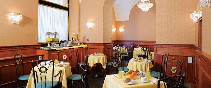 Hotel Patria - Breakfast Room