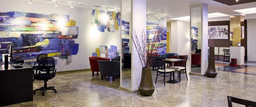 Hotel Puerta De Toledo - Lobby