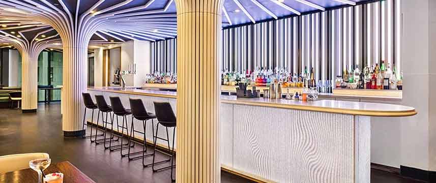 Hotel Riu Plaza London Westminster Bar
