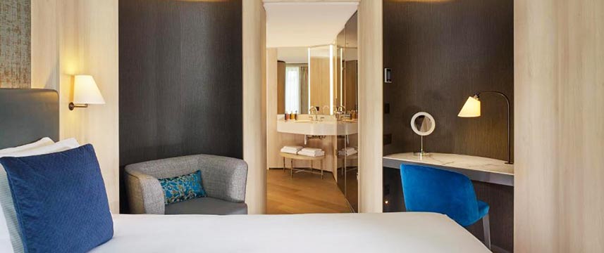 Hotel Riu Plaza London Westminster Deluxe Room
