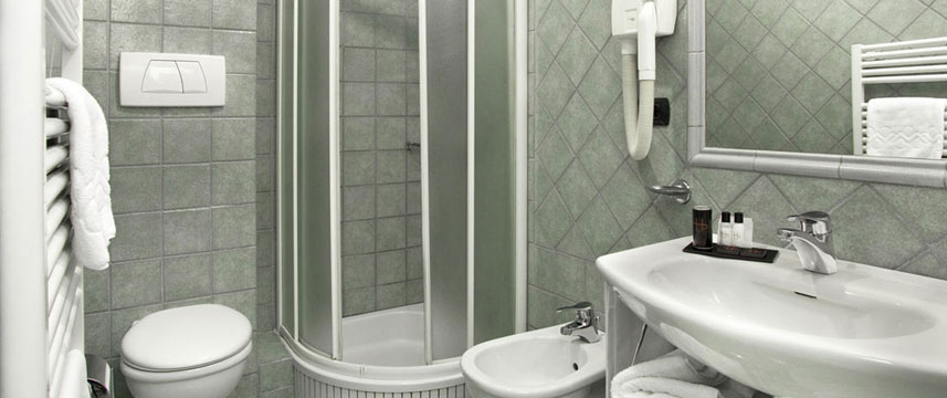 Hotel Siena - Classic Bathroom