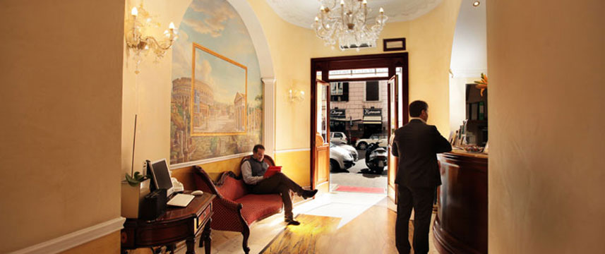 Hotel Solis - Entrance