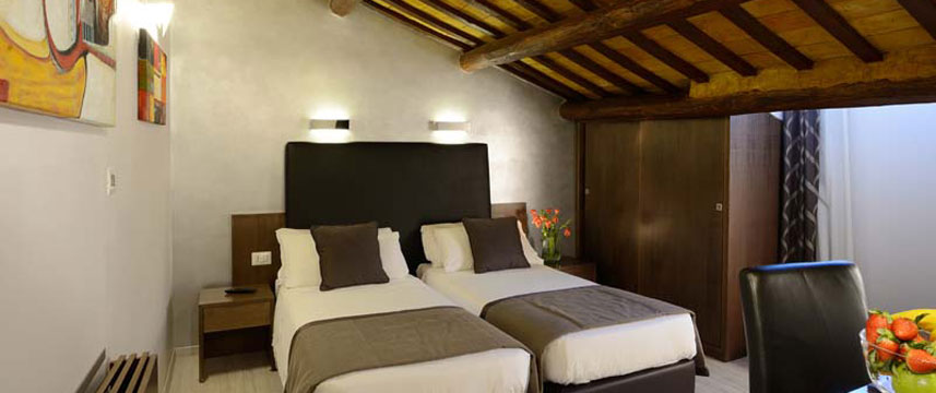 Hotel Trevi - Twin Room