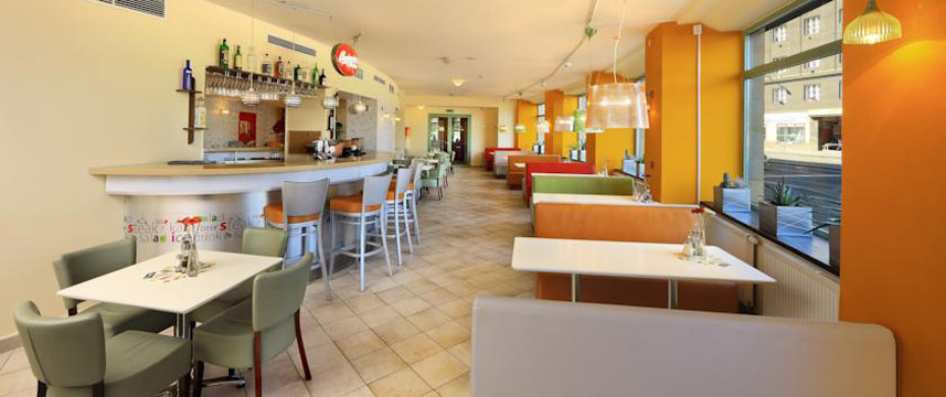Hotel Vitkov - Bar Area