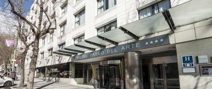 Husa Paseo Del Arte - Entrance