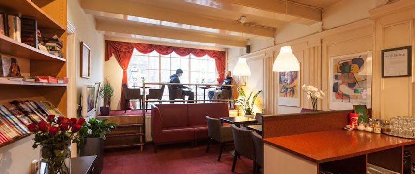 ITC Hotel - Lounge Seating