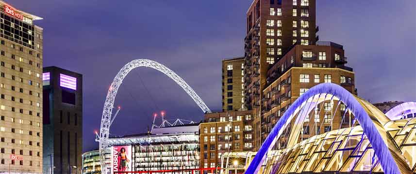 Ibis London Wembley - Exterior Night