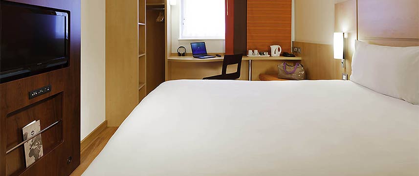 Ibis Shepherds Bush Guest Room