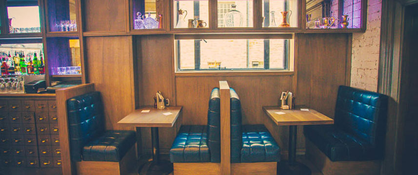 Inn On The Mile - Bar