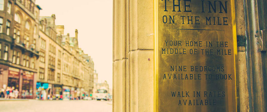 Inn On The Mile - Sign