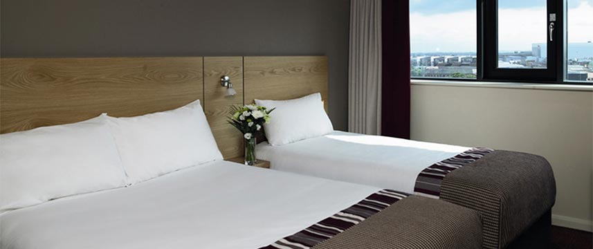 Jurys Inn Aberdeen - Triple Room
