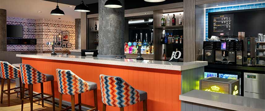 Jurys Inn Exeter - Bar