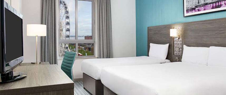 Jurys Inn Liverpool - Family Room