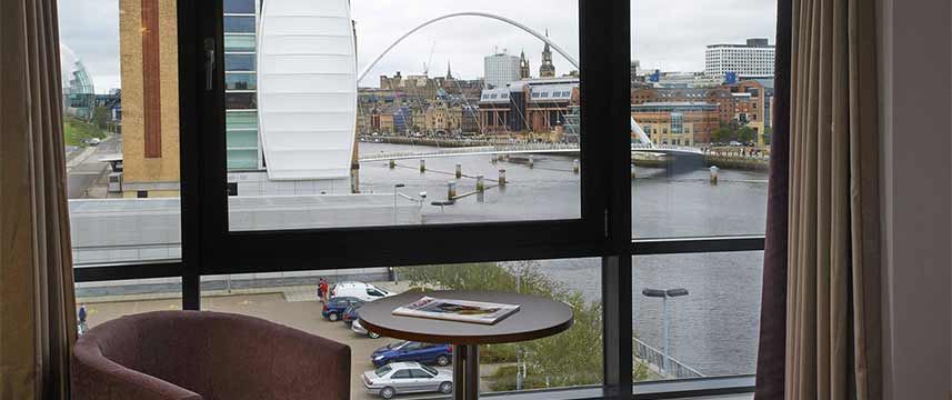 Jurys Inn Newcastle Quayside - Bedroom View