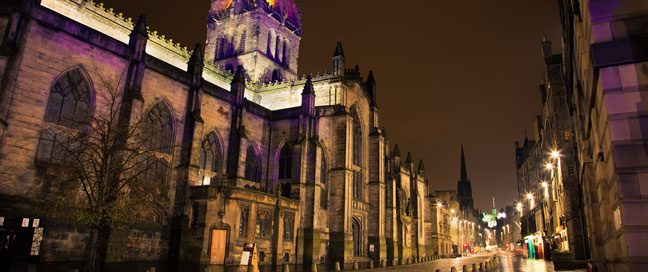 Kenneth Mackenzie Suite - Royal Mile Night