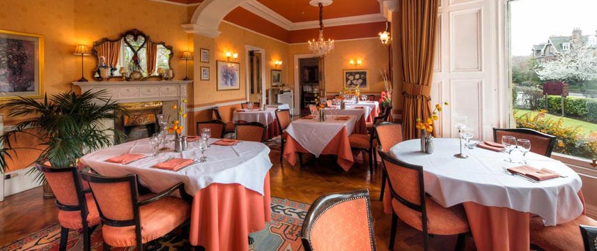 Kildonan Lodge Hotel - Restaurant Tables