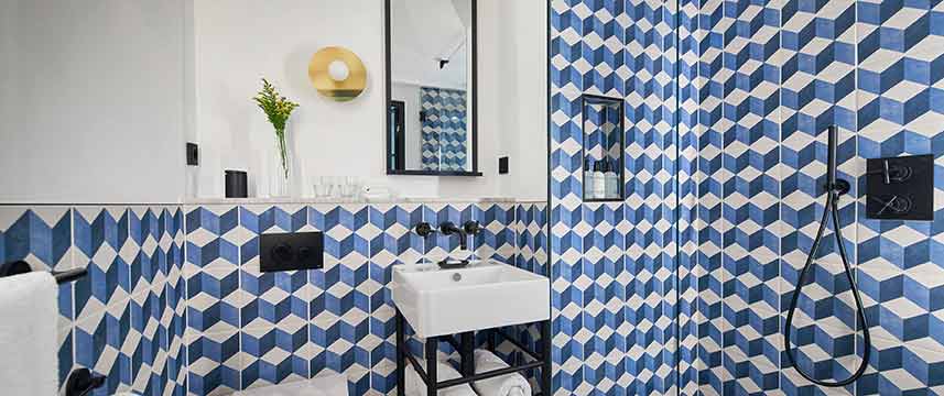 Kimpton De Witt Hotel - Bathroom