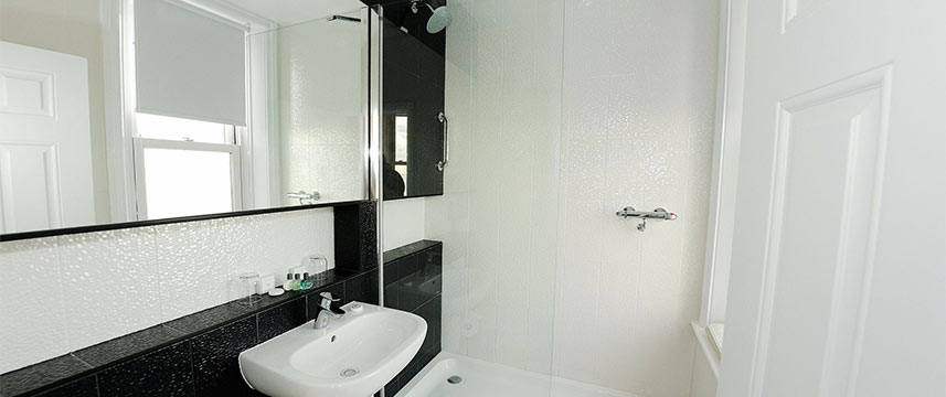 Langham Hotel Bathroom