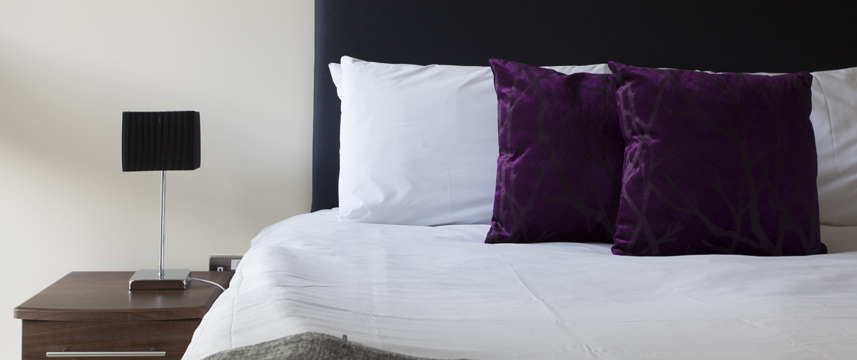 Lanterns Court Apartments - Bedroom Detail