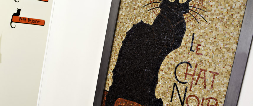 Le Chat Noir Design Hotel - Sign