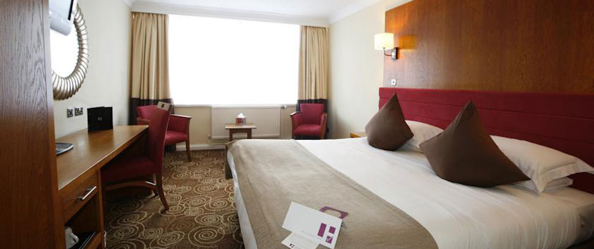 Legacy Falcon Hotel - Double Bedroom