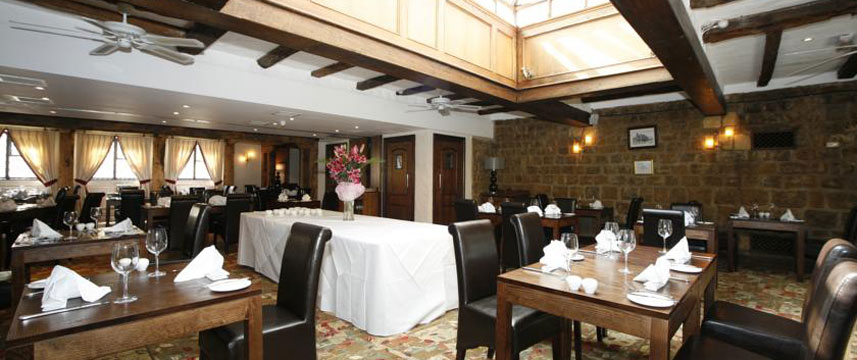 Legacy Falcon Hotel - Restaurant