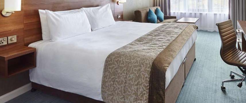 Leonardo Hotel Milton Keynes - Double Bed