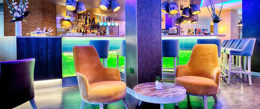 Leonardo Royal Edinburgh Haymarket - Vitruv Bar