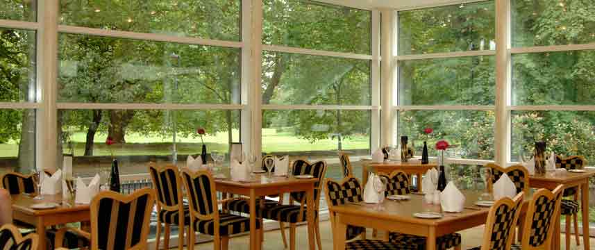 Liverpool Aigburth Hotel Best Western Glass House Tables 