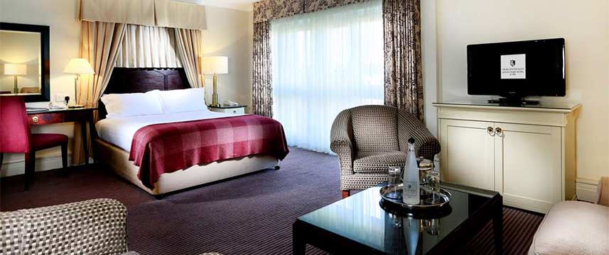 Macdonald Botley Park Hotel and Spa - Deluxe Suite