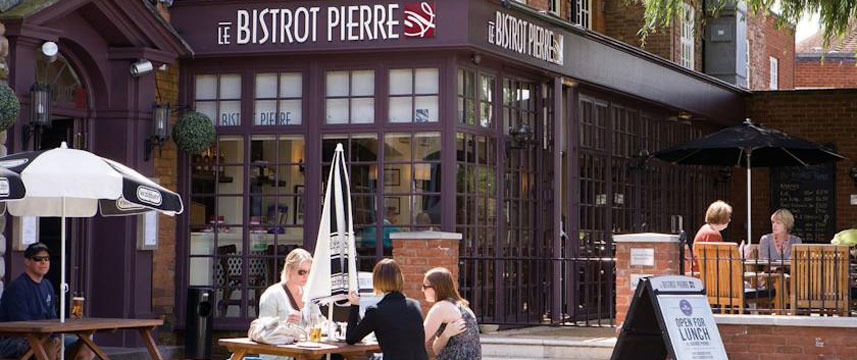 Macdonald Swans Nest Hotel - Terrace