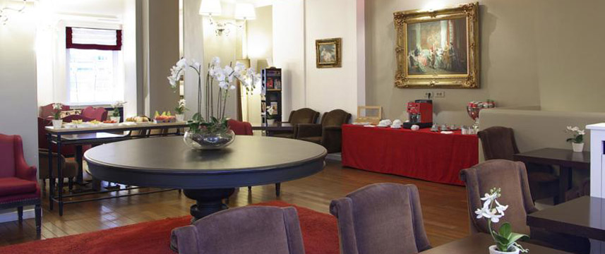 Malte Astotel Breakfast Room