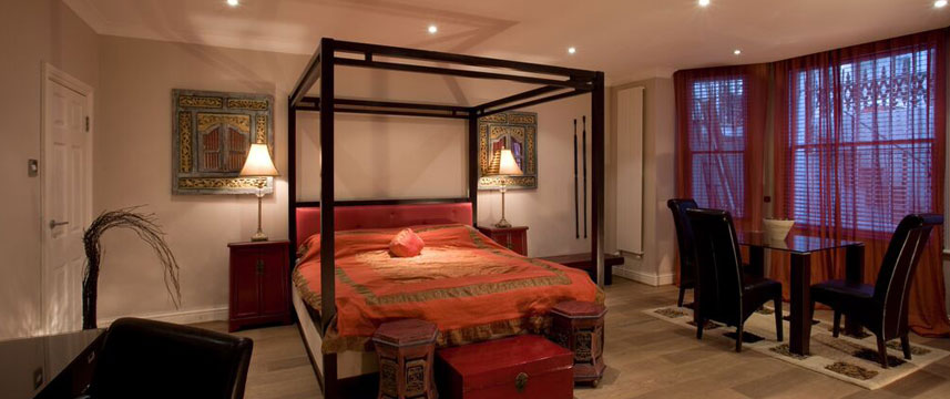 Mayflower Hotel - Guest Suite